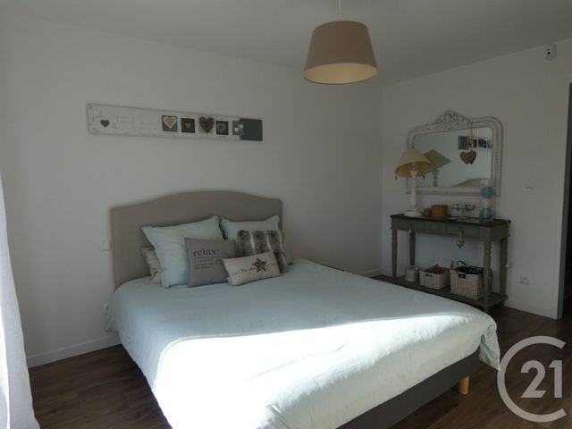 maison à vendre - 5 pièces - 138.53 m2 - ST PHILBERT DE GRAND LIEU - 44 - PAYS-DE-LOIRE - Century 21 Lac Et Marais