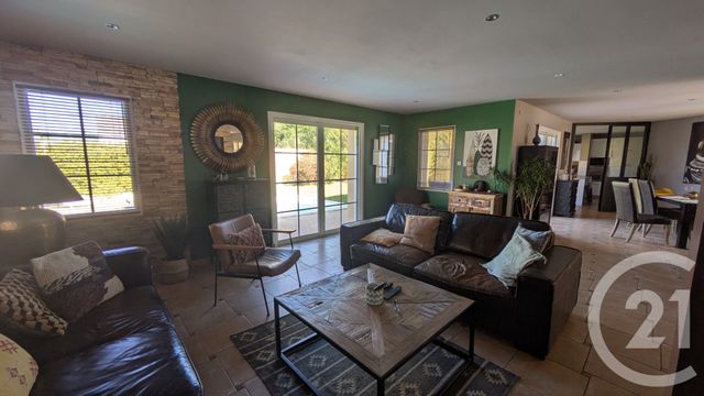 Afficher la photo en grand maison à vendre - 8 pièces - 198.53 m2 - ST PHILBERT DE GRAND LIEU - 44 - PAYS-DE-LOIRE - Century 21 Lac Et Marais