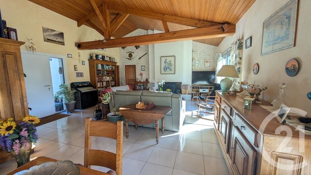maison à vendre - 5 pièces - 127.99 m2 - MACHECOUL ST MEME - 44 - PAYS-DE-LOIRE - Century 21 Lac Et Marais
