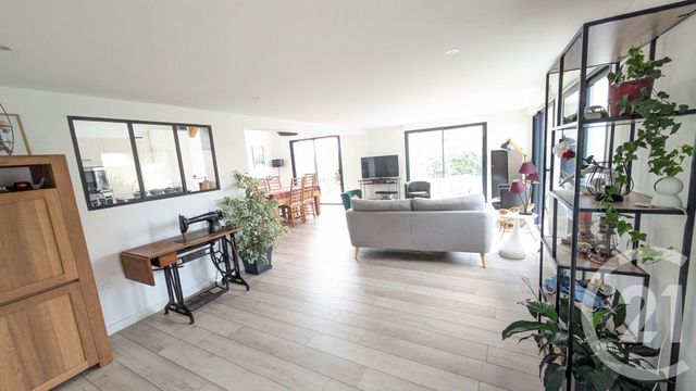 maison à vendre - 10 pièces - 194.09 m2 - PONT ST MARTIN - 44 - PAYS-DE-LOIRE - Century 21 Lac Et Marais