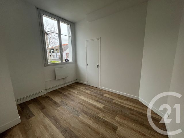 Appartement F2 à vendre - 2 pièces - 35.71 m2 - MACHECOUL ST MEME - 44 - PAYS-DE-LOIRE - Century 21 Lac Et Marais