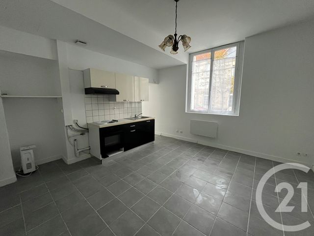 Appartement F2 à vendre - 2 pièces - 35.71 m2 - MACHECOUL ST MEME - 44 - PAYS-DE-LOIRE - Century 21 Lac Et Marais