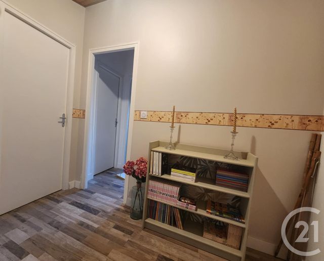 maison à louer - 4 pièces - 74.0 m2 - MACHECOUL ST MEME - 44 - PAYS-DE-LOIRE - Century 21 Lac Et Marais