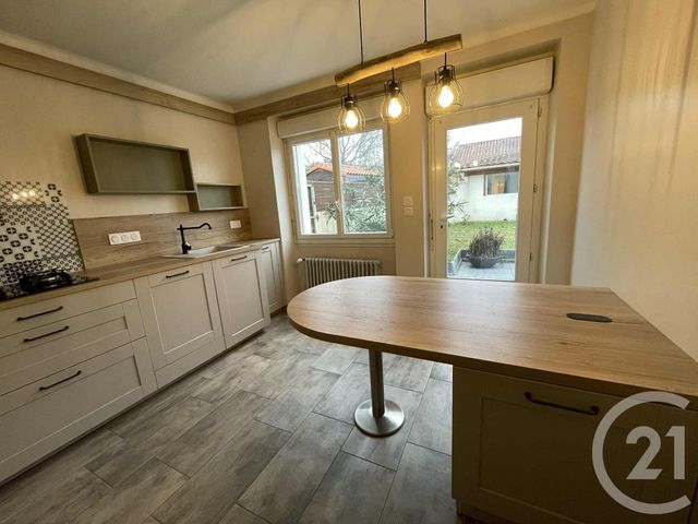 maison à vendre - 6 pièces - 115.0 m2 - MACHECOUL ST MEME - 44 - PAYS-DE-LOIRE - Century 21 Lac Et Marais