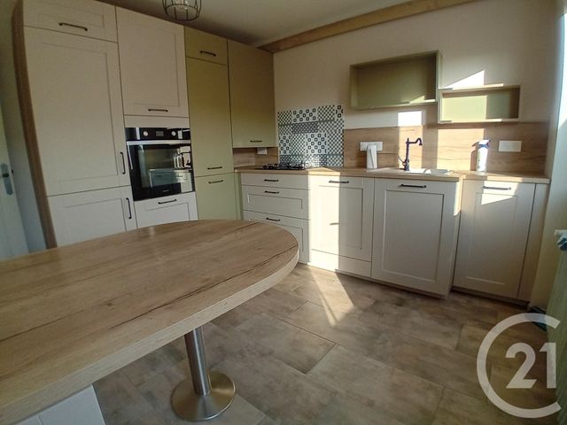 maison à vendre - 6 pièces - 115.0 m2 - MACHECOUL ST MEME - 44 - PAYS-DE-LOIRE - Century 21 Lac Et Marais