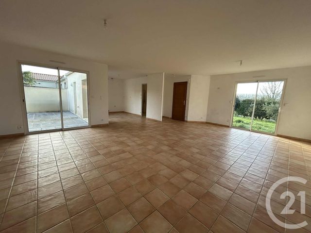 maison à vendre - 4 pièces - 106.69 m2 - VILLENEUVE EN RETZ - 44 - PAYS-DE-LOIRE - Century 21 Lac Et Marais