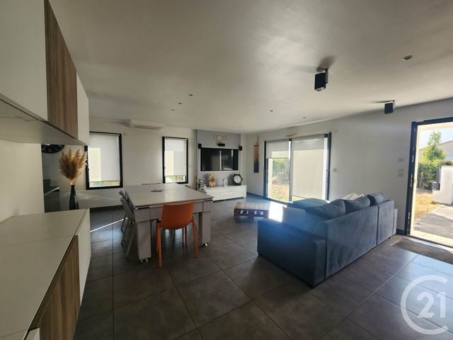maison à louer - 3 pièces - 92.0 m2 - MACHECOUL ST MEME - 44 - PAYS-DE-LOIRE - Century 21 Lac Et Marais