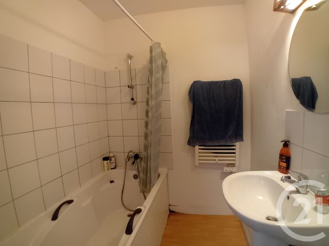 Appartement F3 à vendre - 3 pièces - 62.1 m2 - MACHECOUL ST MEME - 44 - PAYS-DE-LOIRE - Century 21 Lac Et Marais