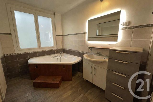 maison à vendre - 5 pièces - 91.66 m2 - MACHECOUL ST MEME - 44 - PAYS-DE-LOIRE - Century 21 Lac Et Marais