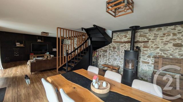 maison à vendre - 8 pièces - 209.7 m2 - ST PHILBERT DE GRAND LIEU - 44 - PAYS-DE-LOIRE - Century 21 Lac Et Marais