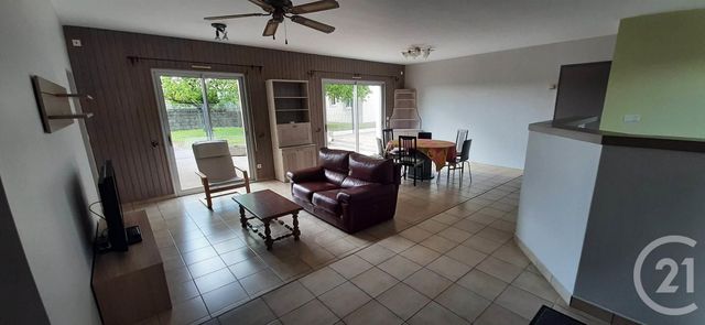 maison à louer - 5 pièces - 115.0 m2 - VILLENEUVE EN RETZ - 44 - PAYS-DE-LOIRE - Century 21 Lac Et Marais