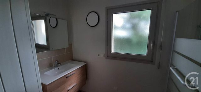 maison à louer - 5 pièces - 115.0 m2 - VILLENEUVE EN RETZ - 44 - PAYS-DE-LOIRE - Century 21 Lac Et Marais