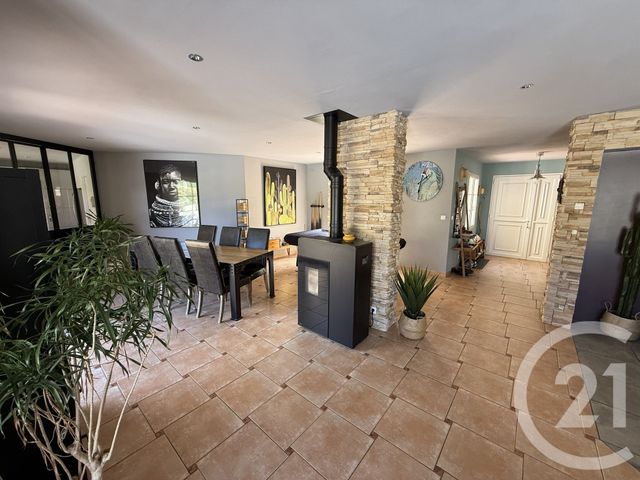 maison à vendre - 8 pièces - 198.53 m2 - ST PHILBERT DE GRAND LIEU - 44 - PAYS-DE-LOIRE - Century 21 Lac Et Marais