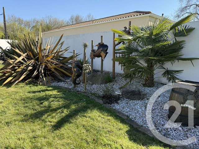 maison à vendre - 4 pièces - 122.96 m2 - LA LIMOUZINIERE - 44 - PAYS-DE-LOIRE - Century 21 Lac Et Marais