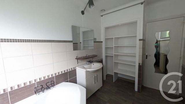 maison à vendre - 5 pièces - 91.66 m2 - MACHECOUL ST MEME - 44 - PAYS-DE-LOIRE - Century 21 Lac Et Marais