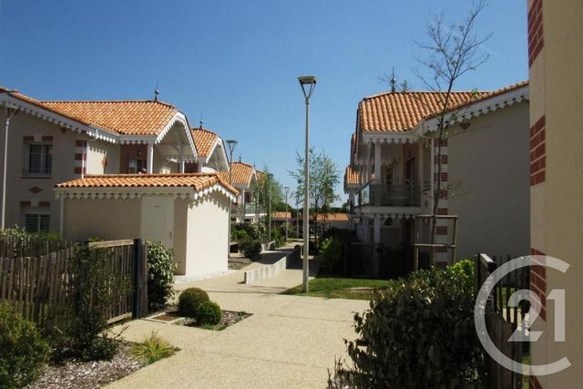 Appartement F2 à vendre - 2 pièces - 42.0 m2 - PORNIC - 44 - PAYS-DE-LOIRE - Century 21 Lac Et Marais