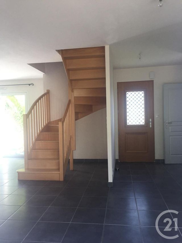 maison à louer - 4 pièces - 87.0 m2 - MACHECOUL ST MEME - 44 - PAYS-DE-LOIRE - Century 21 Lac Et Marais