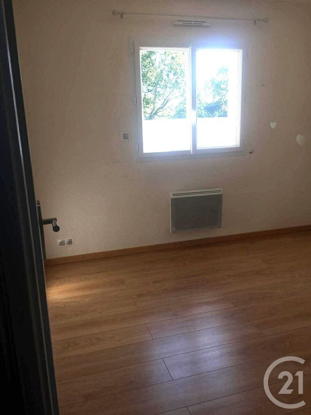 maison à louer - 4 pièces - 87.0 m2 - MACHECOUL ST MEME - 44 - PAYS-DE-LOIRE - Century 21 Lac Et Marais
