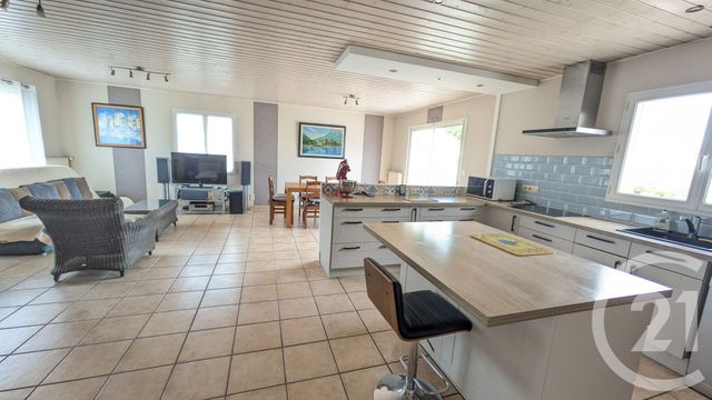 maison à vendre - 6 pièces - 155.09 m2 - MACHECOUL ST MEME - 44 - PAYS-DE-LOIRE - Century 21 Lac Et Marais