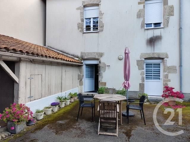 maison à louer - 4 pièces - 60.35 m2 - MACHECOUL ST MEME - 44 - PAYS-DE-LOIRE - Century 21 Lac Et Marais
