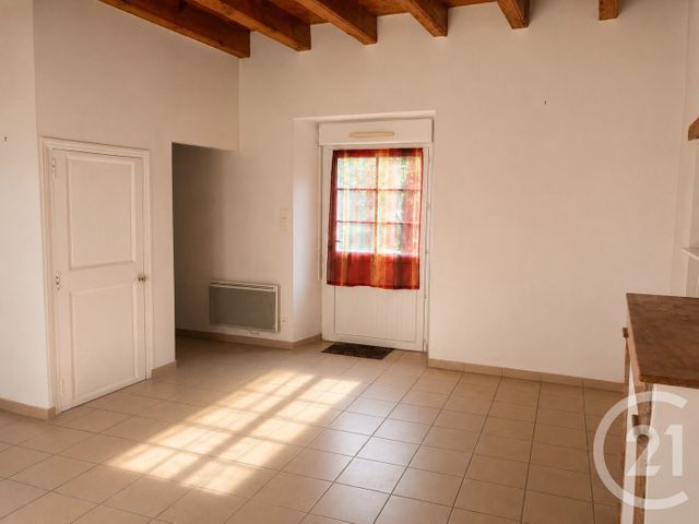maison à louer - 4 pièces - 60.35 m2 - MACHECOUL ST MEME - 44 - PAYS-DE-LOIRE - Century 21 Lac Et Marais