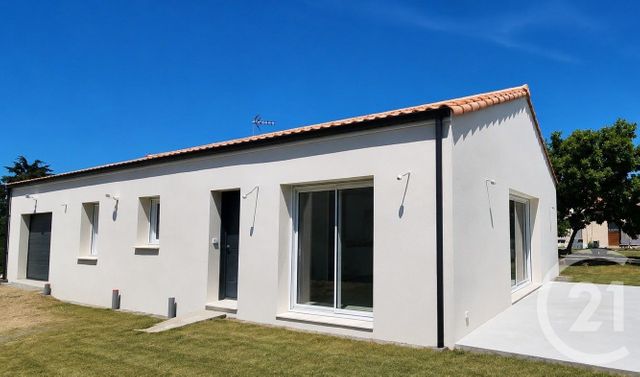 maison à louer - 4 pièces - 83.9 m2 - VILLENEUVE EN RETZ - 44 - PAYS-DE-LOIRE - Century 21 Lac Et Marais