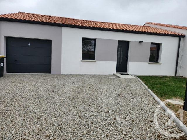 maison à louer - 4 pièces - 100.0 m2 - VILLENEUVE EN RETZ - 44 - PAYS-DE-LOIRE - Century 21 Lac Et Marais