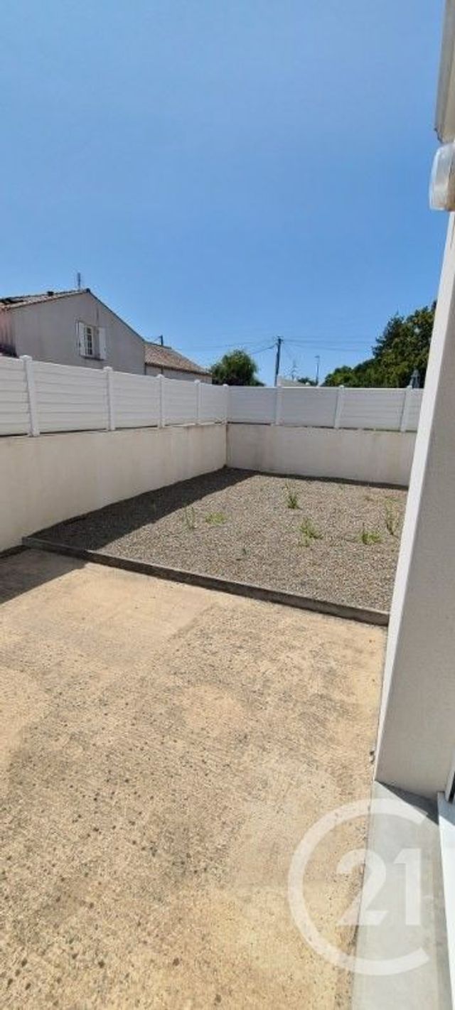 maison à louer - 4 pièces - 85.0 m2 - VILLENEUVE EN RETZ - 44 - PAYS-DE-LOIRE - Century 21 Lac Et Marais