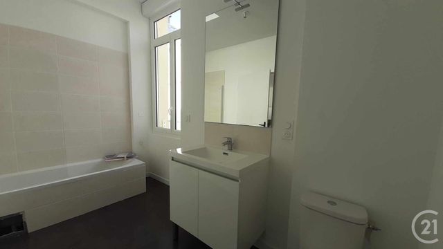 Appartement F2 à louer - 3 pièces - 42.5 m2 - MACHECOUL ST MEME - 44 - PAYS-DE-LOIRE - Century 21 Lac Et Marais